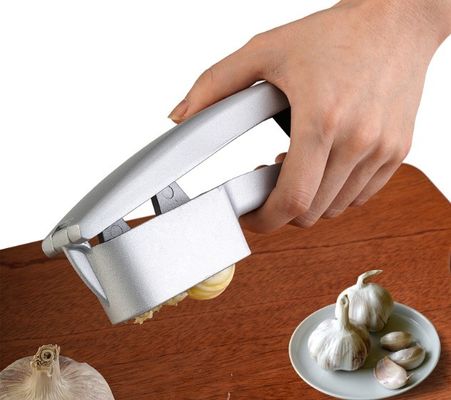 Free sample 2 in 1 Manuel Garlic Press Mincer Kitchen Garlic Chopper Slicer Portable Garlic Grinding Crusher Masher Maker Outils à légumes