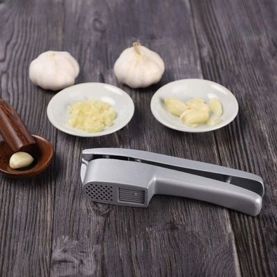Free sample 2 in 1 Manuel Garlic Press Mincer Kitchen Garlic Chopper Slicer Portable Garlic Grinding Crusher Masher Maker Outils à légumes