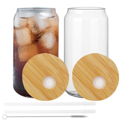Un verre de bière glacée naturel sain de 16 oz avec couvercle en bambou et paille Le cadeau ultime du bar