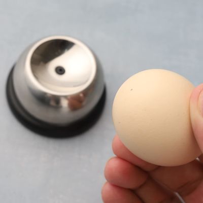 Coupeuse d'œufs en acier inoxydable pour œufs bouillis Fil de coupe d'œufs manuel 12*8,3*3,2 cm