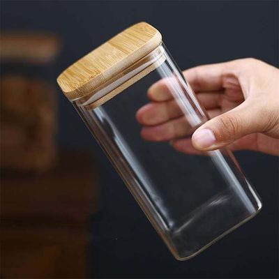 Conteneur de stockage alimentaire de design moderne avec couvercle en bois de bambou 300 ml 500 ml pot en verre épicé