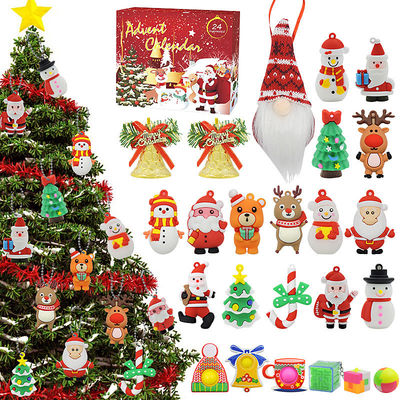Calendrier de l'Avent de Noël 24 pièces Blind Box Cartoon Fidget Squishy Toy pour les enfants Ensemble de jouets