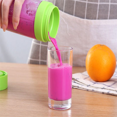 Mini-blender électrique personnel rechargeable USB pour le jusage durable et portable