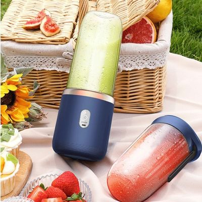 Juicer mini à charge USB multifonctionnel pour mélanger et presser efficacement les fruits