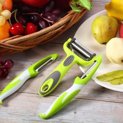 Pelleuse de légumes en caoutchouc de PP pratique pour éplucher les fruits et légumes sans effort