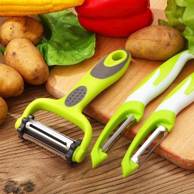 Accueil Cuisine acier inoxydable Fruit pomme rotative pomme de terre carotte légumes éplucheur pivotant
