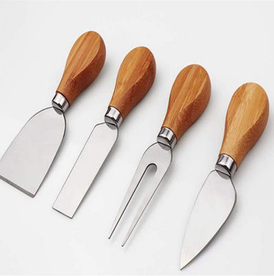 Outils de pizza en bois pour un logo personnalisé durable