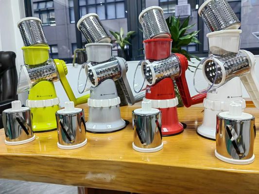 Réglateur de cuisine de consolidation découpage manuel en acier inoxydable pour déchiqueter les légumes