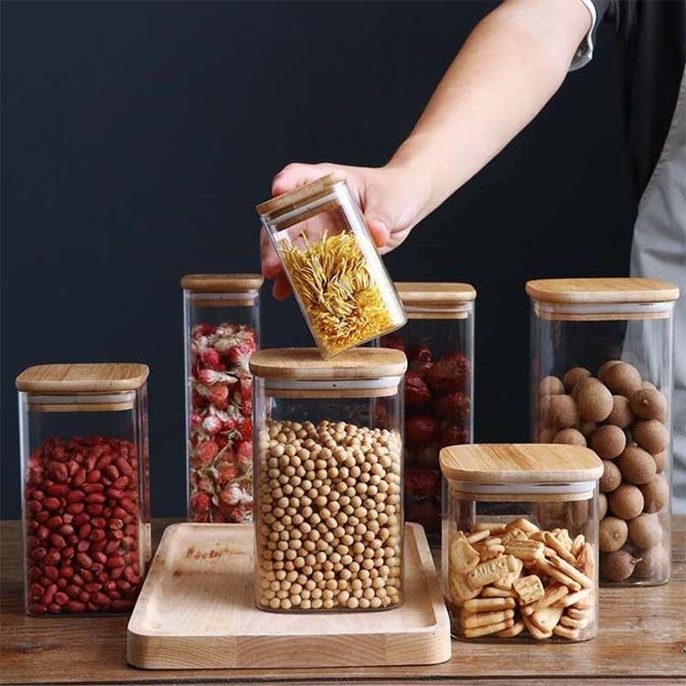 Conteneur de stockage alimentaire de design moderne avec couvercle en bois de bambou 300 ml 500 ml pot en verre épicé